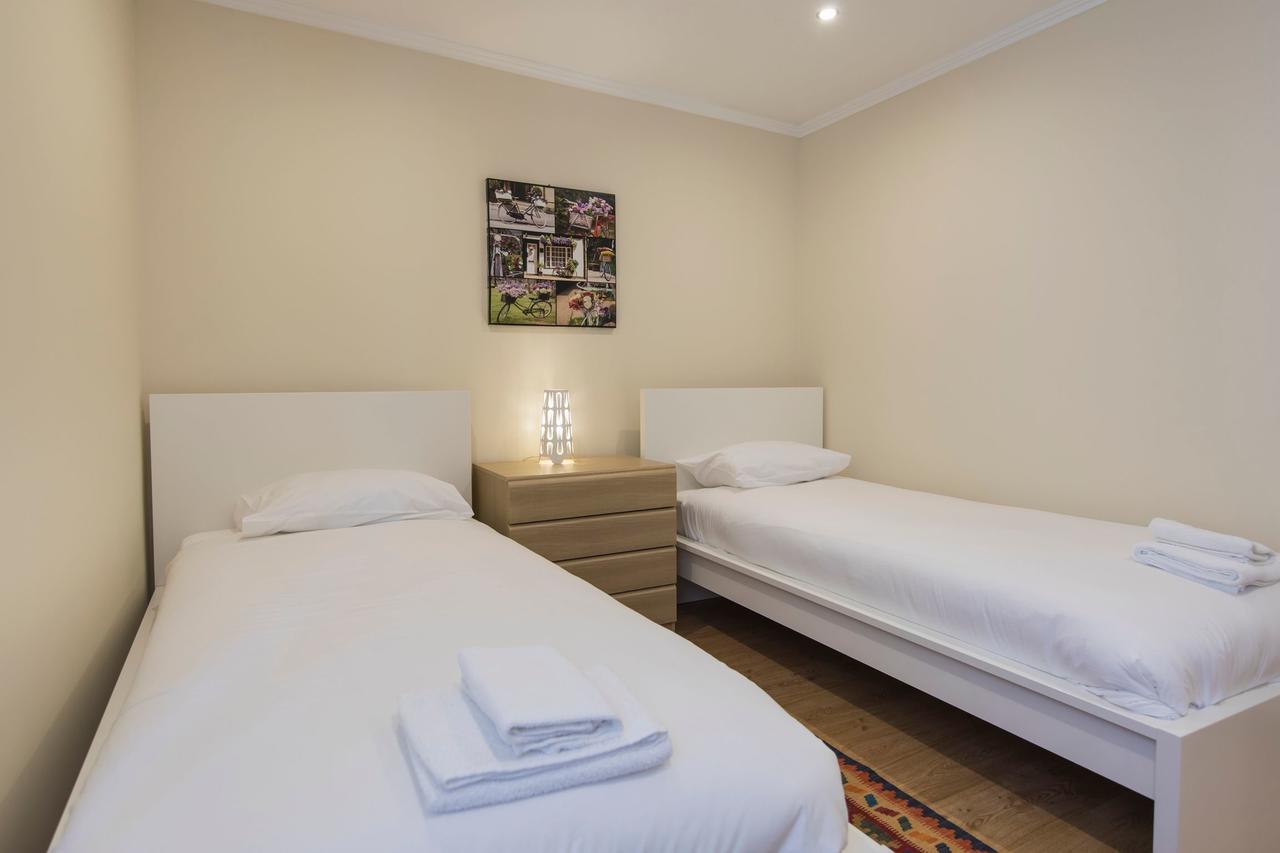 Martim Moniz Charming By Lisbon Village Apartments Exteriör bild